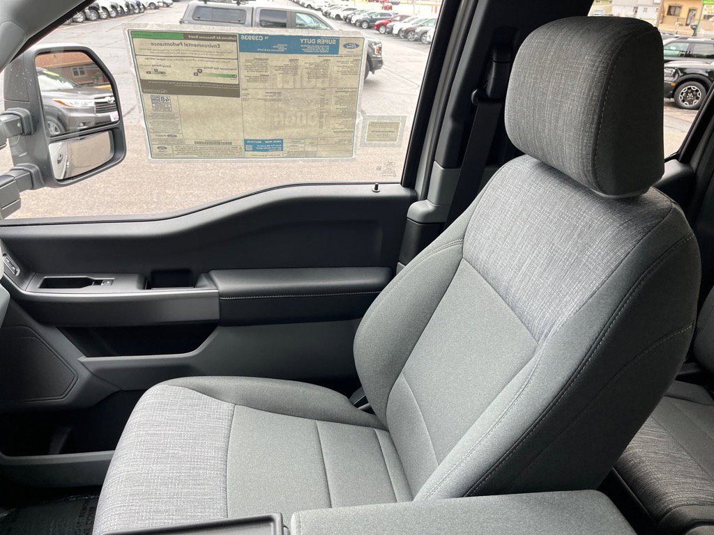 New 2026 Ford F350 XLT w/ FX4 Off-Road Package image 17