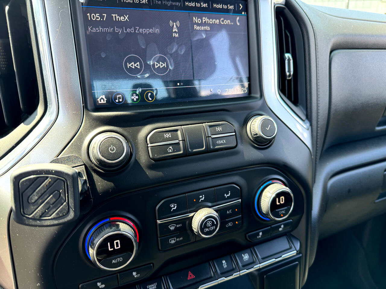 Used 2021 Chevrolet Silverado 3500 LT w/ Convenience Package image 20