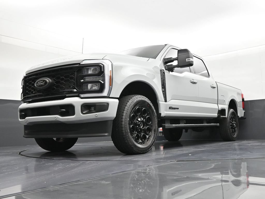 Used 2025 Ford F250 Lariat w/ Lariat Ultimate Package AWD/4WD image 23