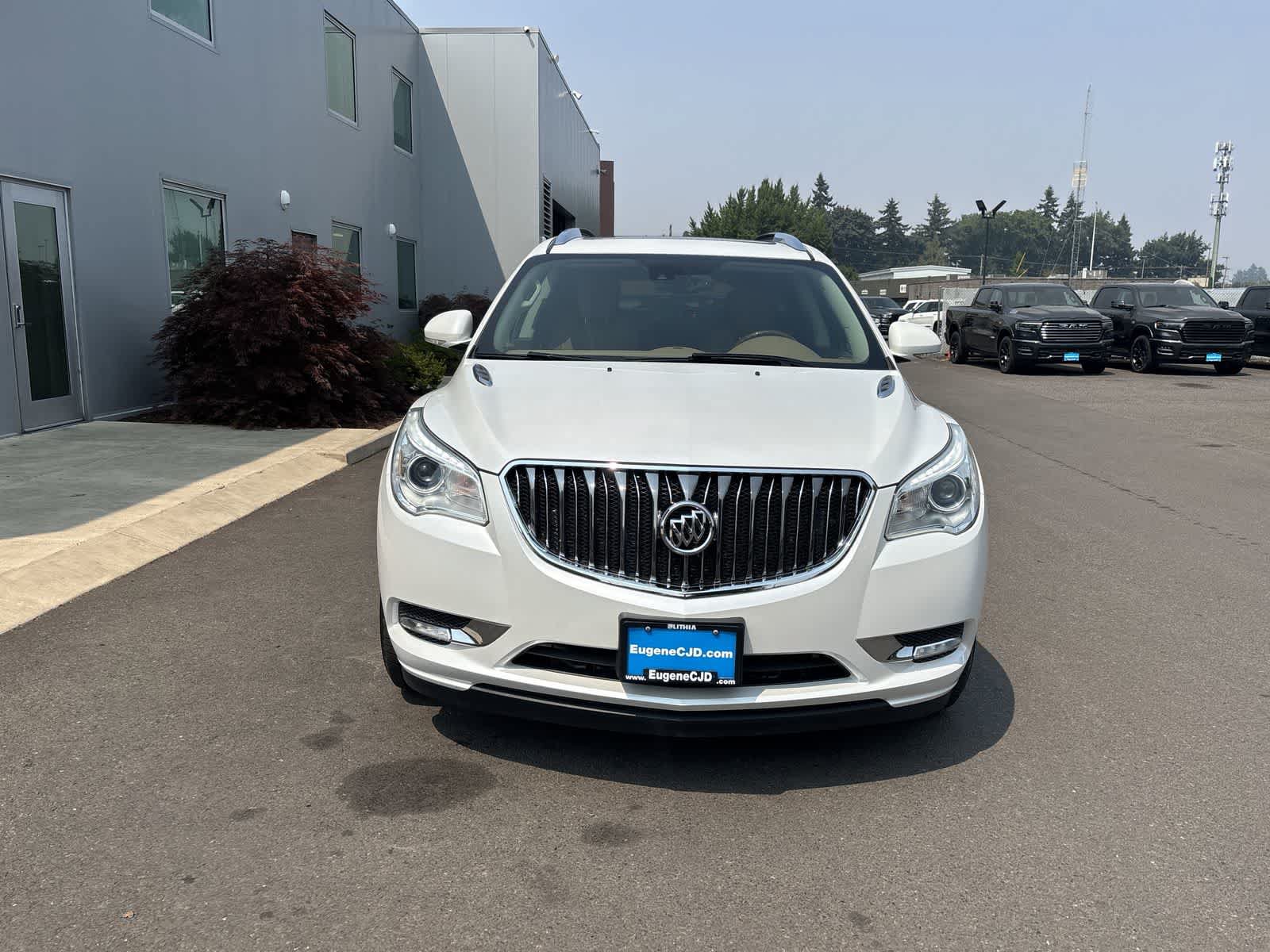 Used 2017 Buick Enclave Premium w/ Experience Buick Package AWD/4WD image 8