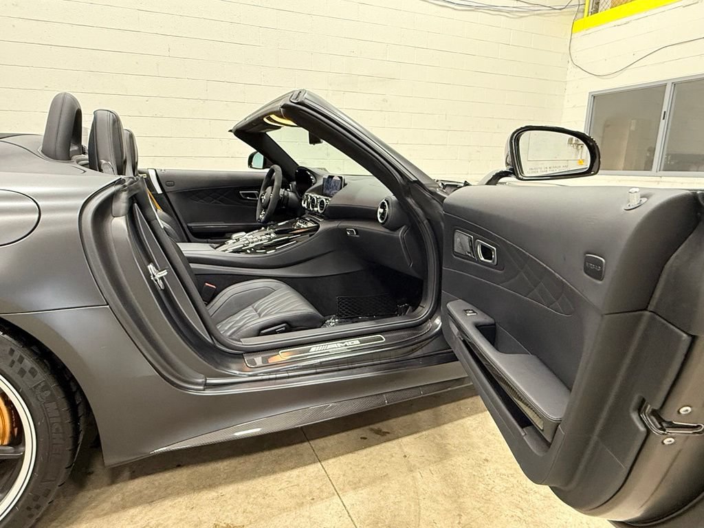 Used 2020 Mercedes-Benz AMG GT R image 73