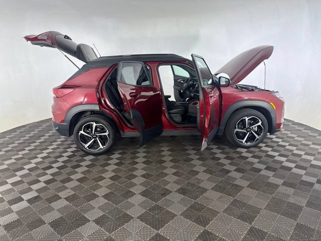 Used 2023 Chevrolet TrailBlazer RS w/ Convenience Package FWD image 13