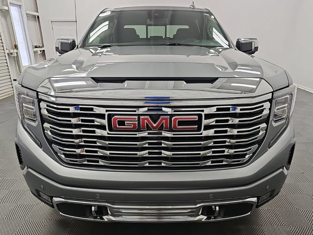Certified 2024 GMC Sierra 1500 Denali AWD/4WD image 4