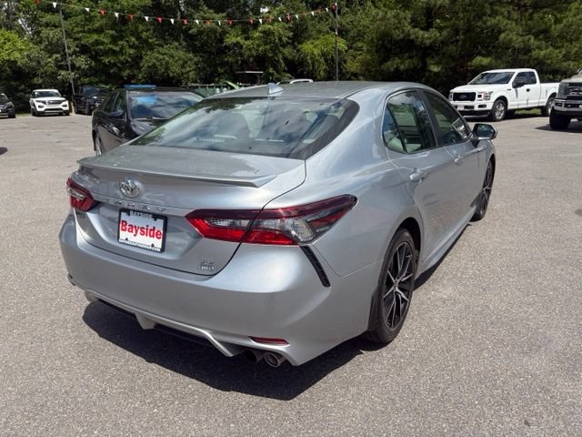 Used 2021 Toyota Camry SE w/ Cold Weather Package AWD/4WD image 21