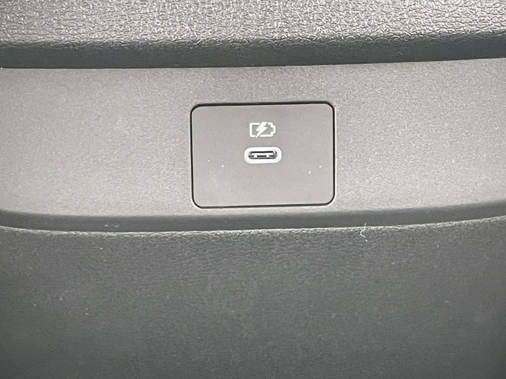 New 2026 Nissan Sentra SR w/ SR All Weather Package FWD image 9
