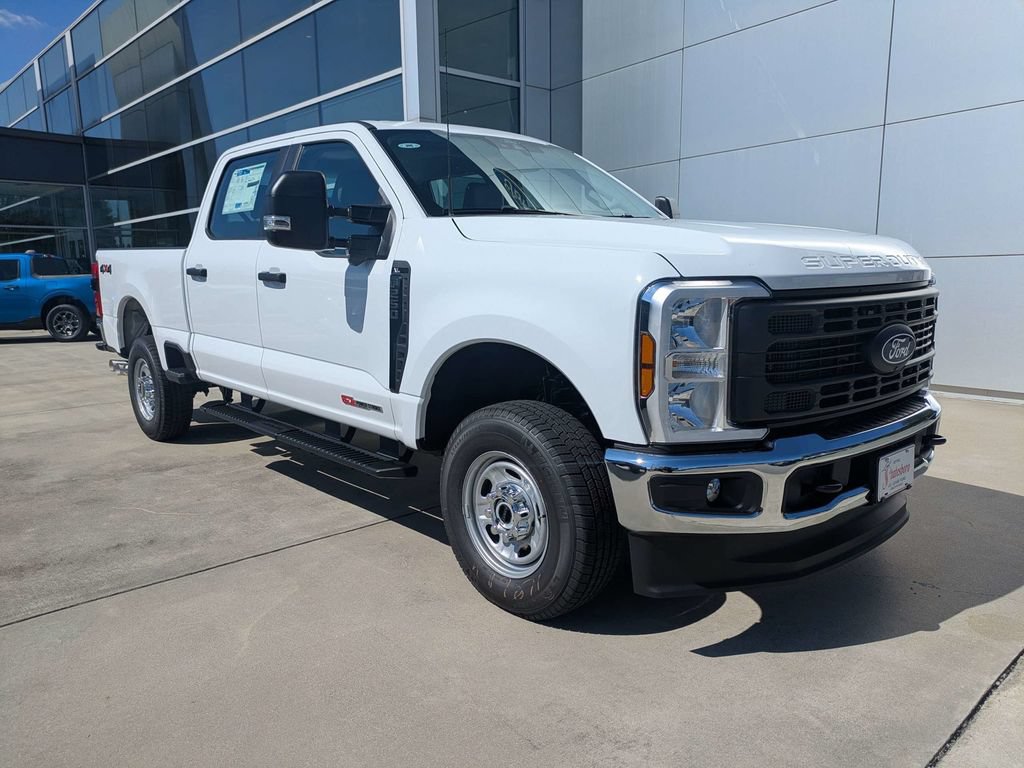 New 2027 Ford F250 XL w/ 360-Degree Camera Package