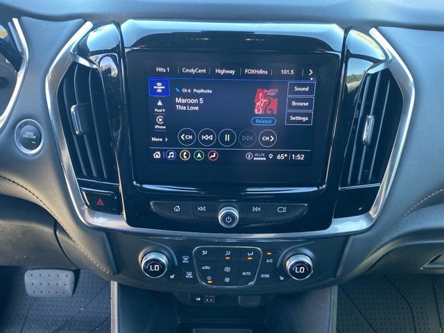Used 2024 Chevrolet Traverse RS w/ LPO, Floor Liner Package image 8