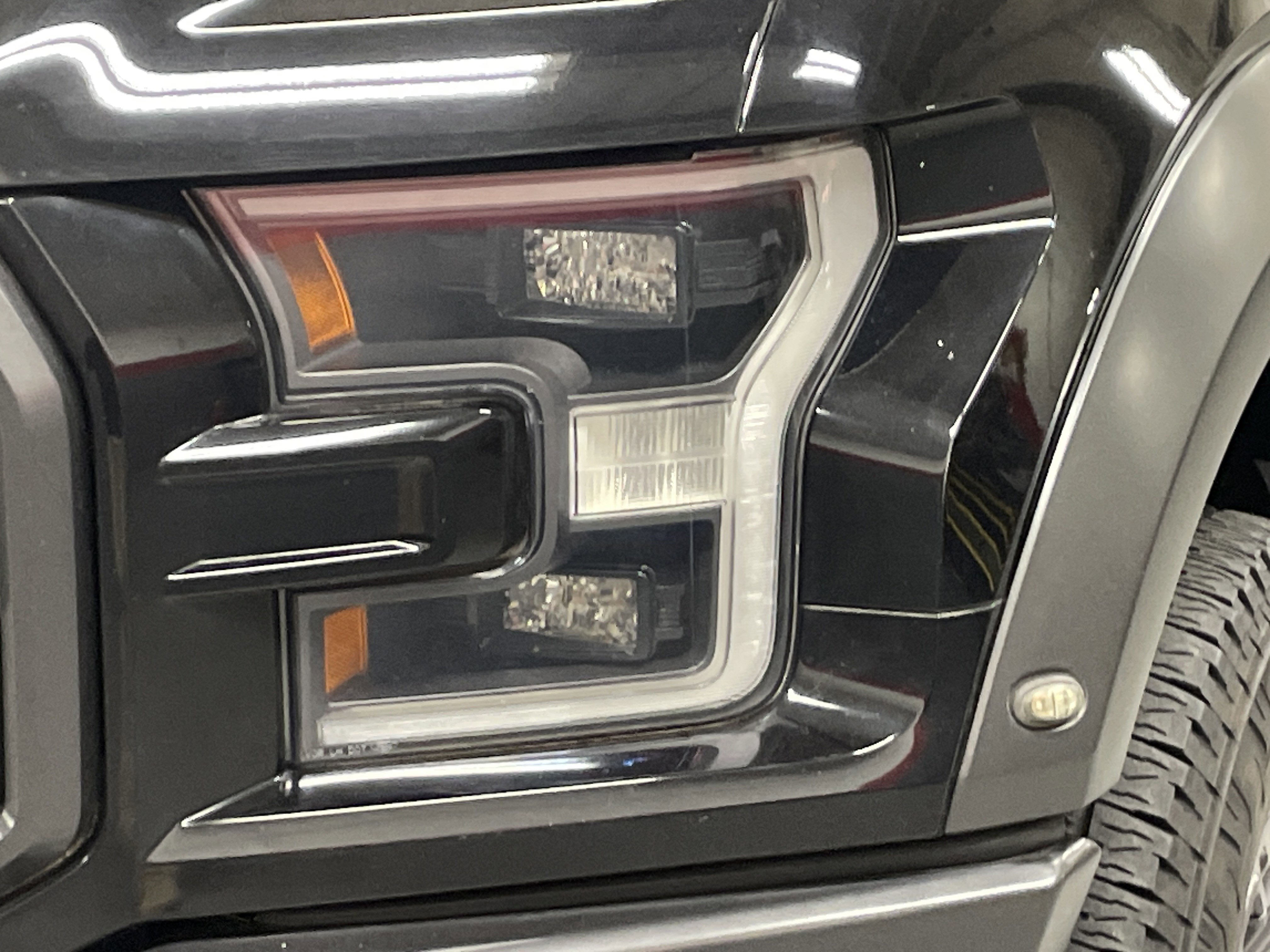 Used 2020 Ford F150 Raptor w/ Equipment Group 802A Luxury image 6