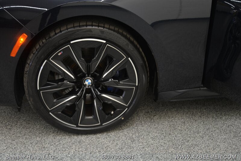 Used 2023 BMW 740i RWD image 47