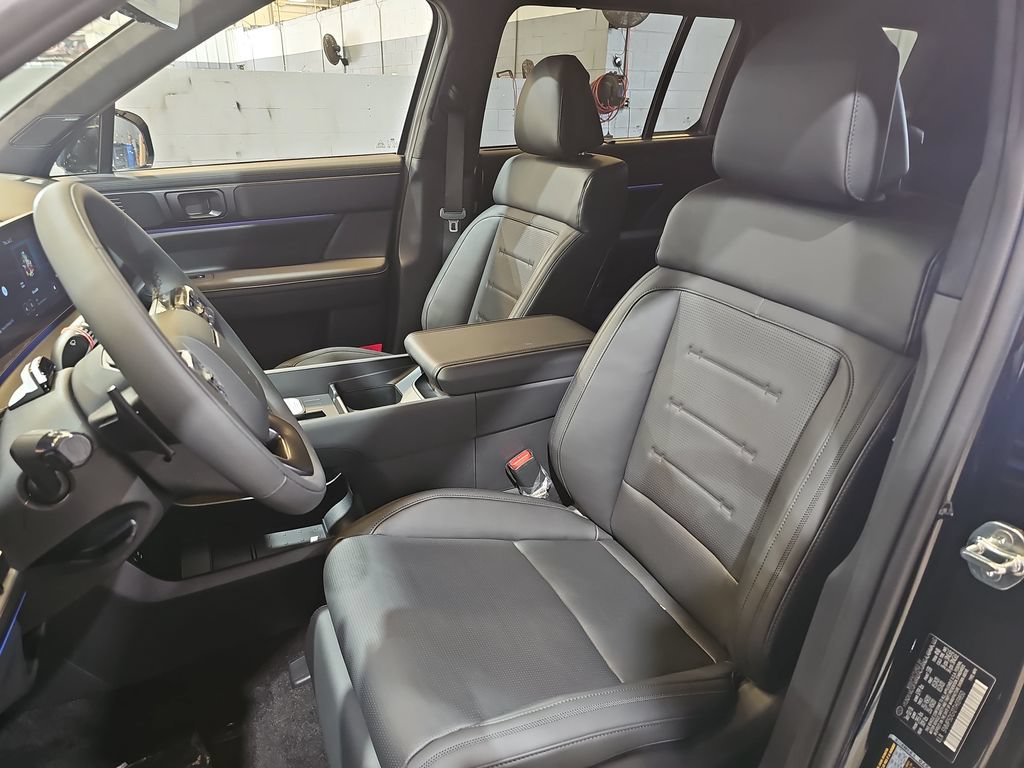 New 2026 Hyundai Santa Fe Calligraphy AWD/4WD image 16