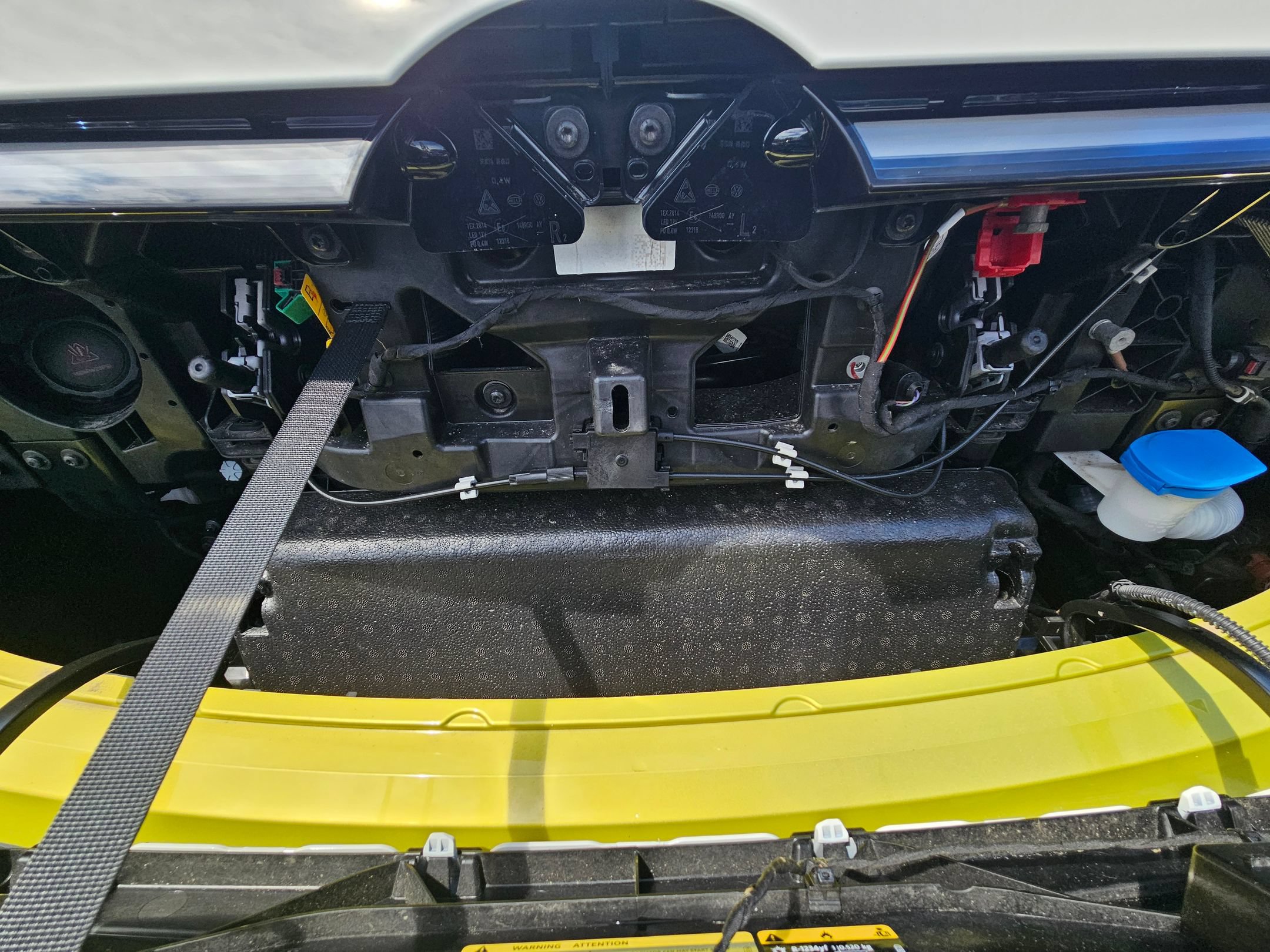 New 2025 Volkswagen ID. Buzz 1st Edition RWD image 30