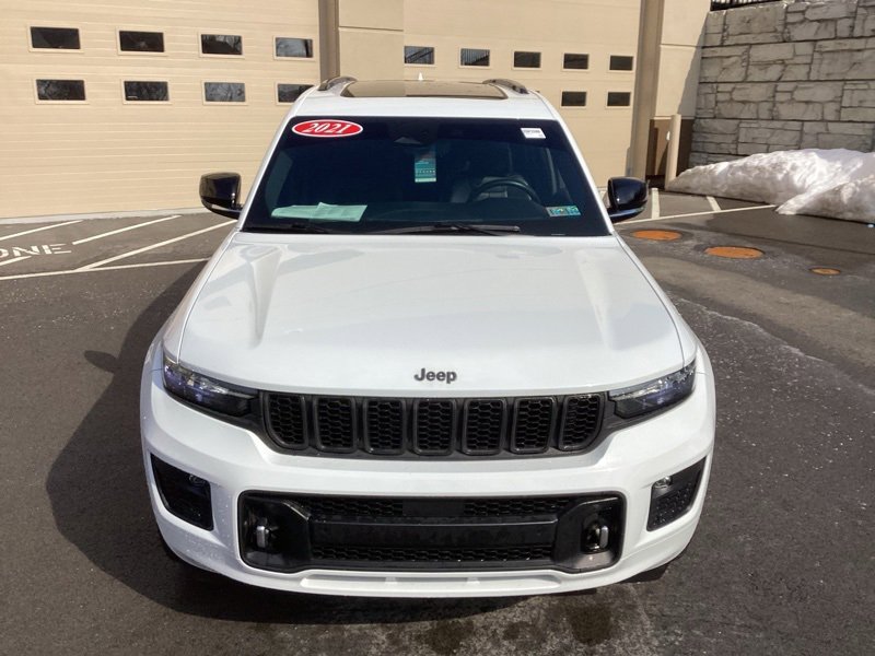 Used 2021 Jeep Grand Cherokee L Overland w/ Luxury Tech Group IV image 2