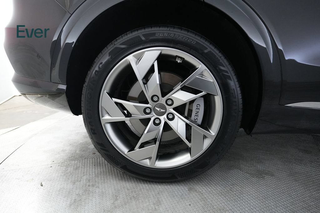 Used 2023 Genesis Electrified GV70 AWD/4WD image 22
