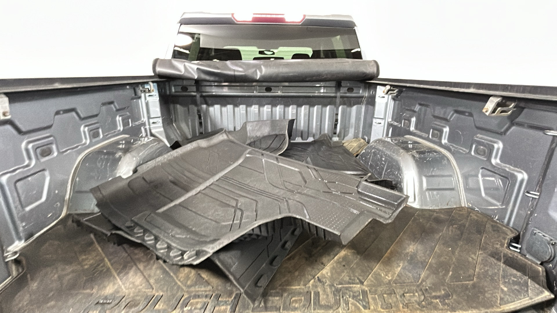 Used 2020 Chevrolet Silverado 1500 Custom w/ Custom Value Package AWD/4WD image 34