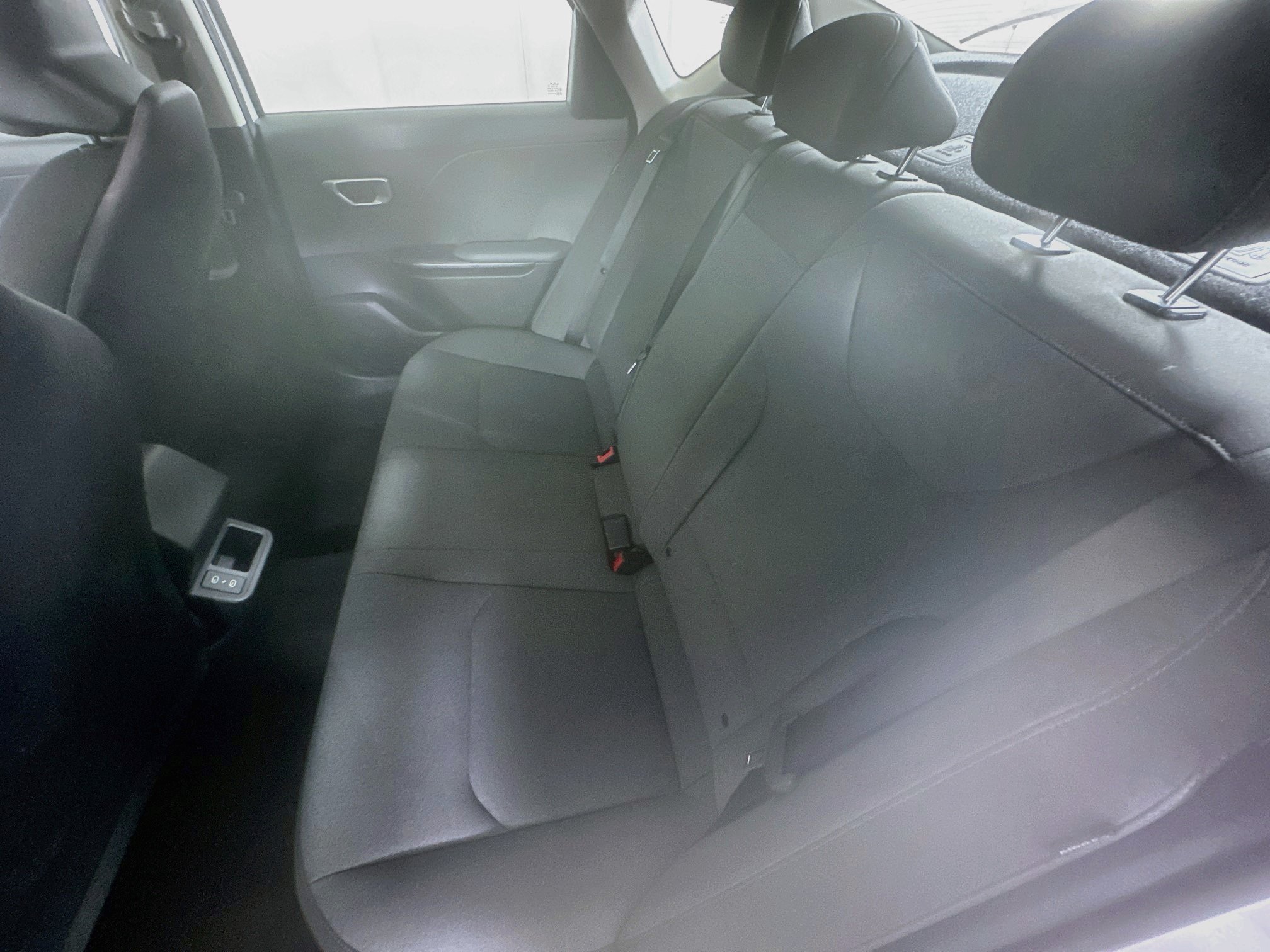 Used 2025 Kia K4 FWD image 27