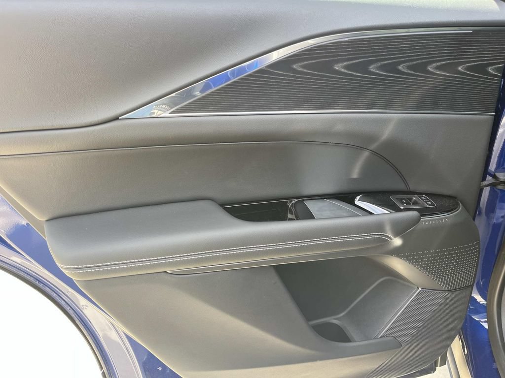 Certified 2024 Cadillac Lyriq Sport RWD image 20