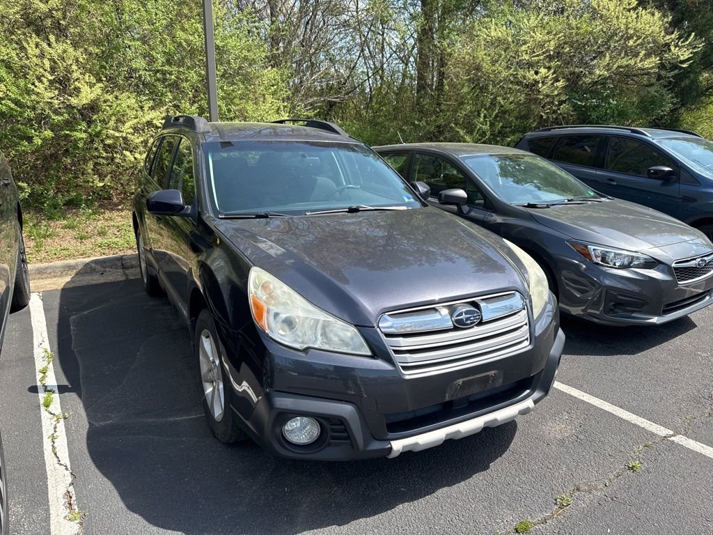 Used 2013 Subaru Outback 2.5i Premium w/ All-Weather Pkg image 2