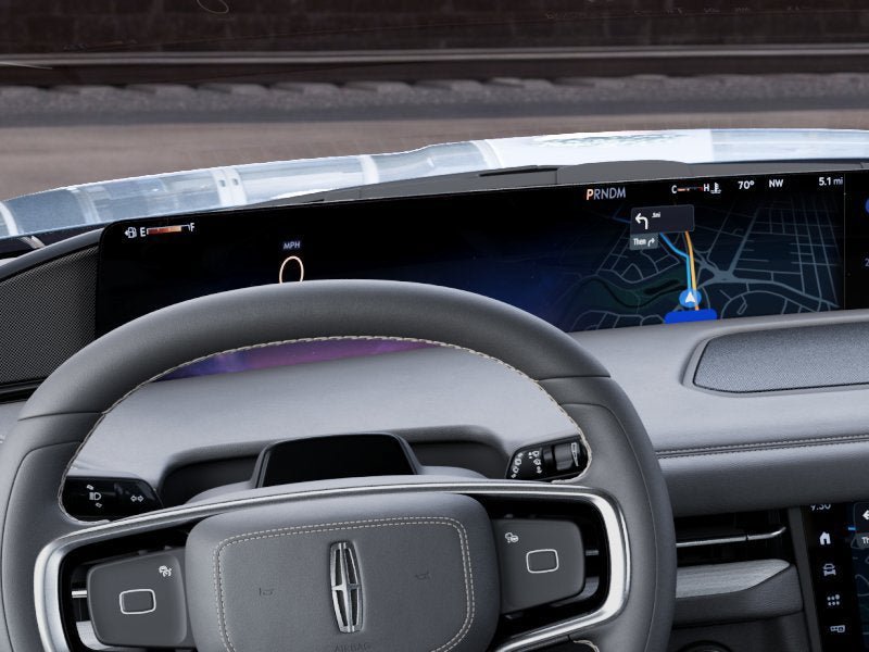 New 2027 Lincoln Navigator Reserve AWD/4WD image 13