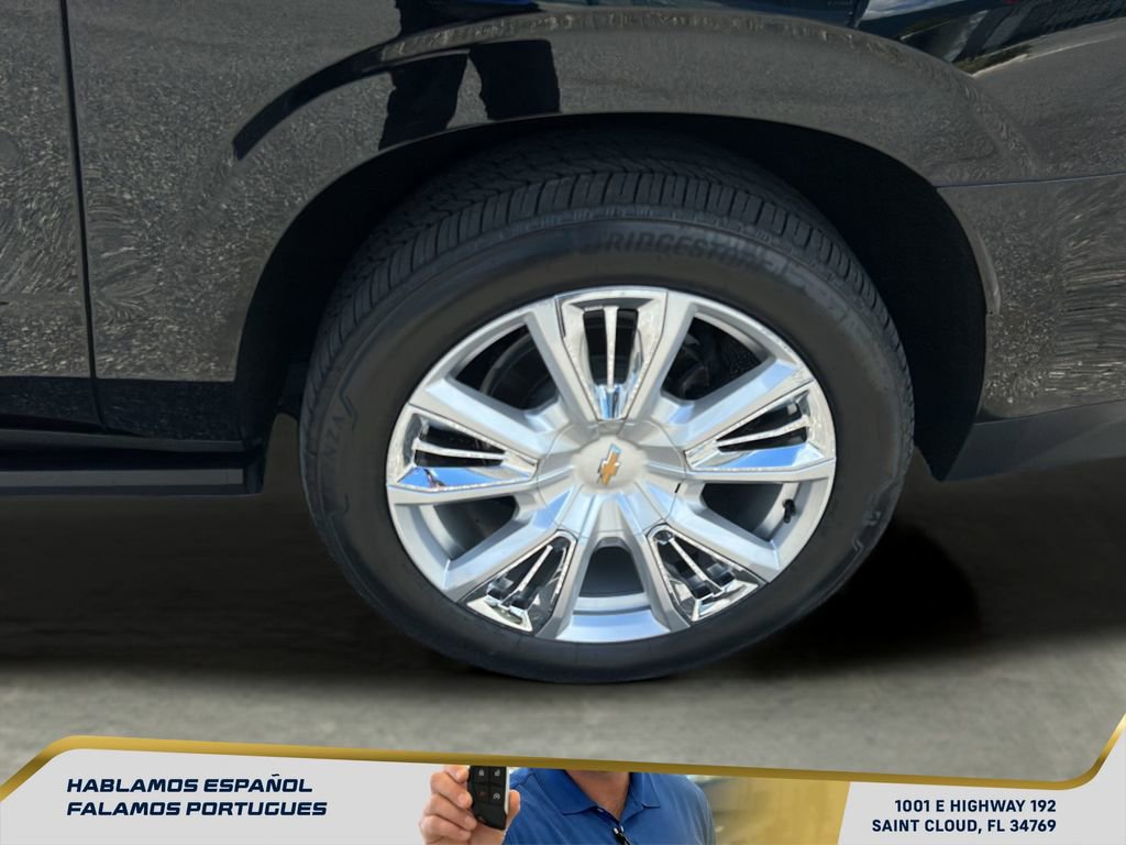 Used 2024 Chevrolet Suburban High Country AWD/4WD image 34