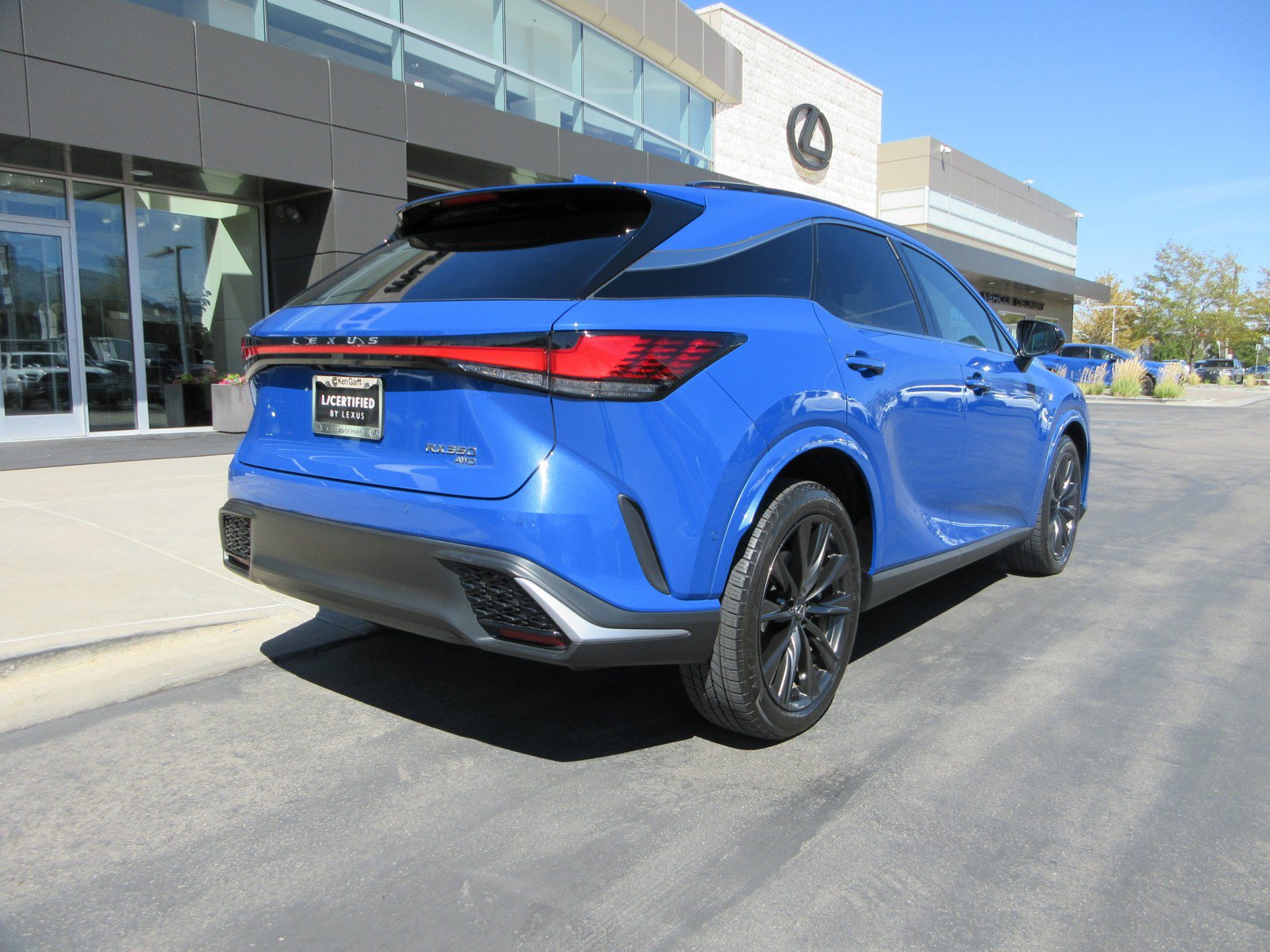 Used 2023 Lexus RX 350 F Sport w/ Cold Area Package AWD/4WD image 10