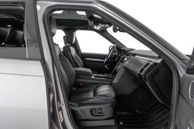 Used 2020 Land Rover Discovery Landmark AWD/4WD image 38