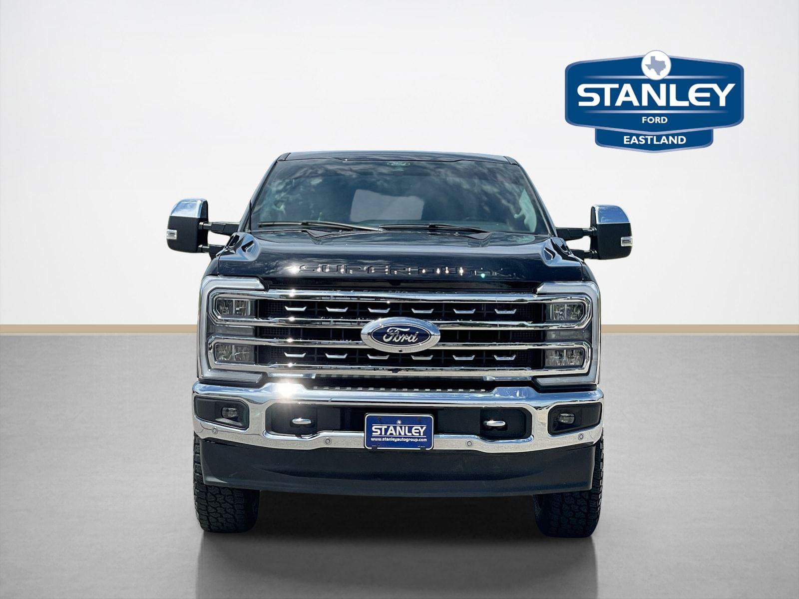 Used 2024 Ford F250 Lariat w/ Lariat Ultimate Package AWD/4WD image 2
