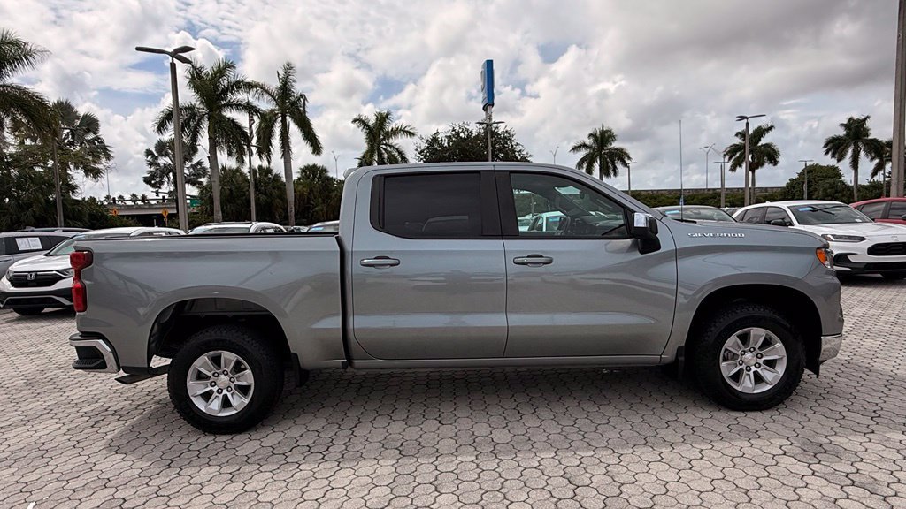 Used 2025 Chevrolet Silverado 1500 LT RWD image 13