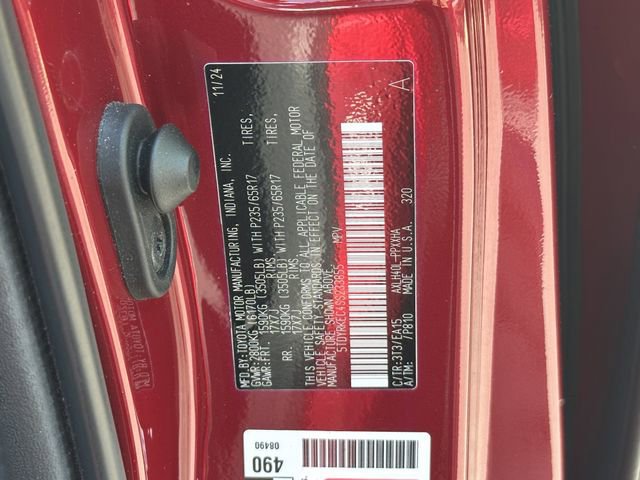 Used 2025 Toyota Sienna XLE FWD image 34