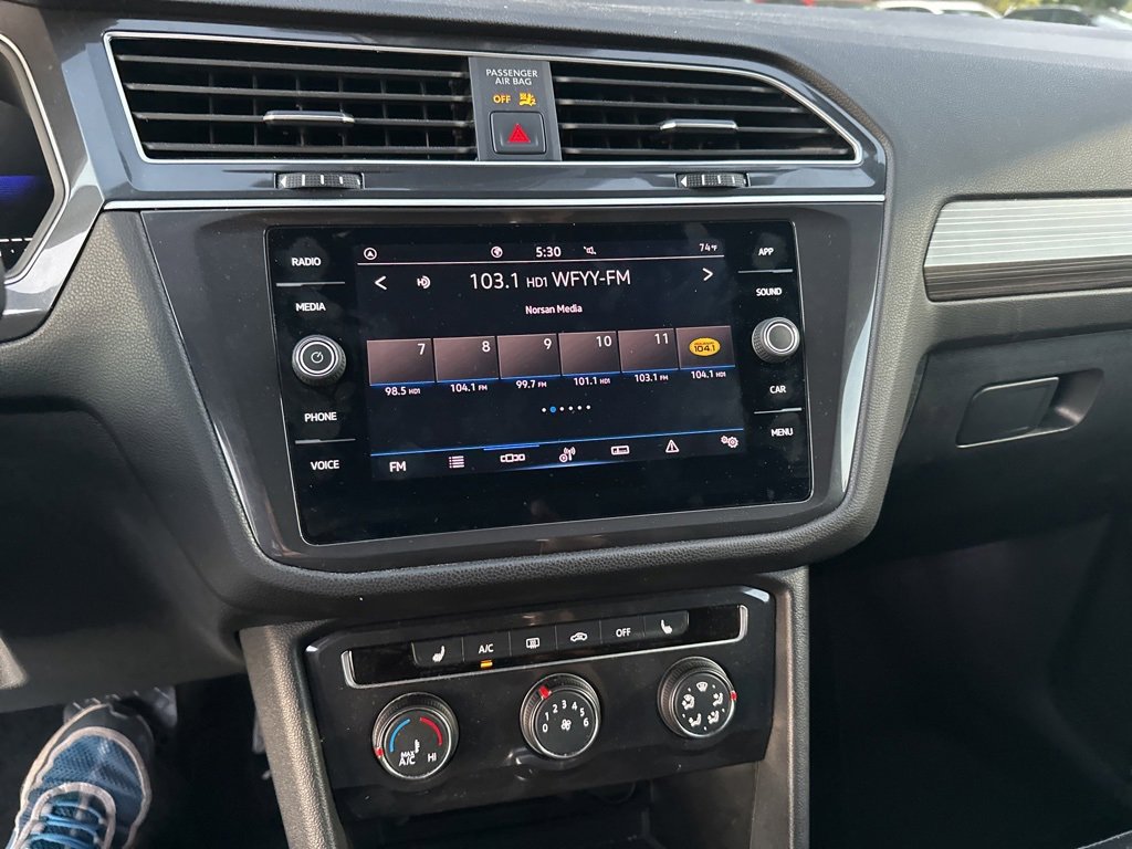 Used 2024 Volkswagen Tiguan SE image 6