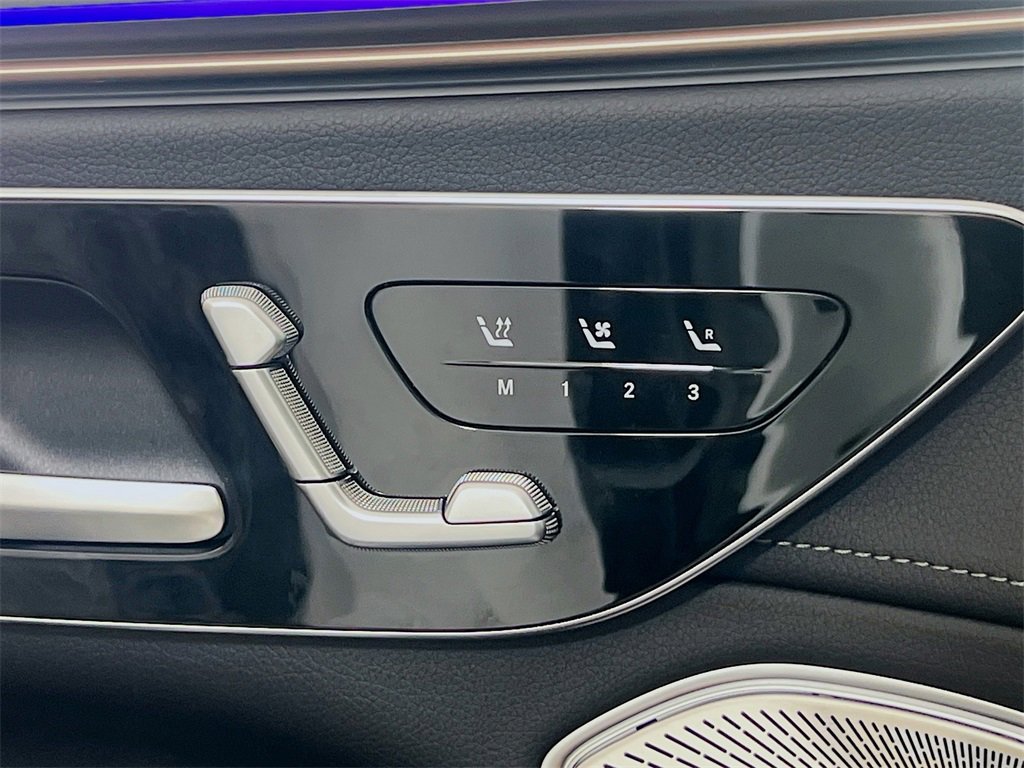New 2026 Mercedes-Benz EQS 400 4MATIC SUV image 24