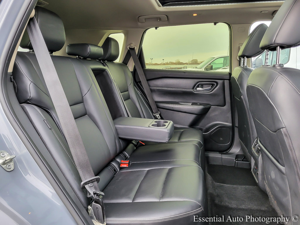 Used 2025 Nissan Rogue SL w/ Tech Package image 31