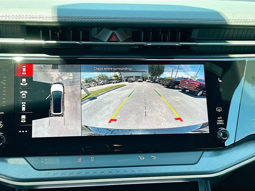 New 2025 Jeep Wagoneer S Limited AWD/4WD image 14