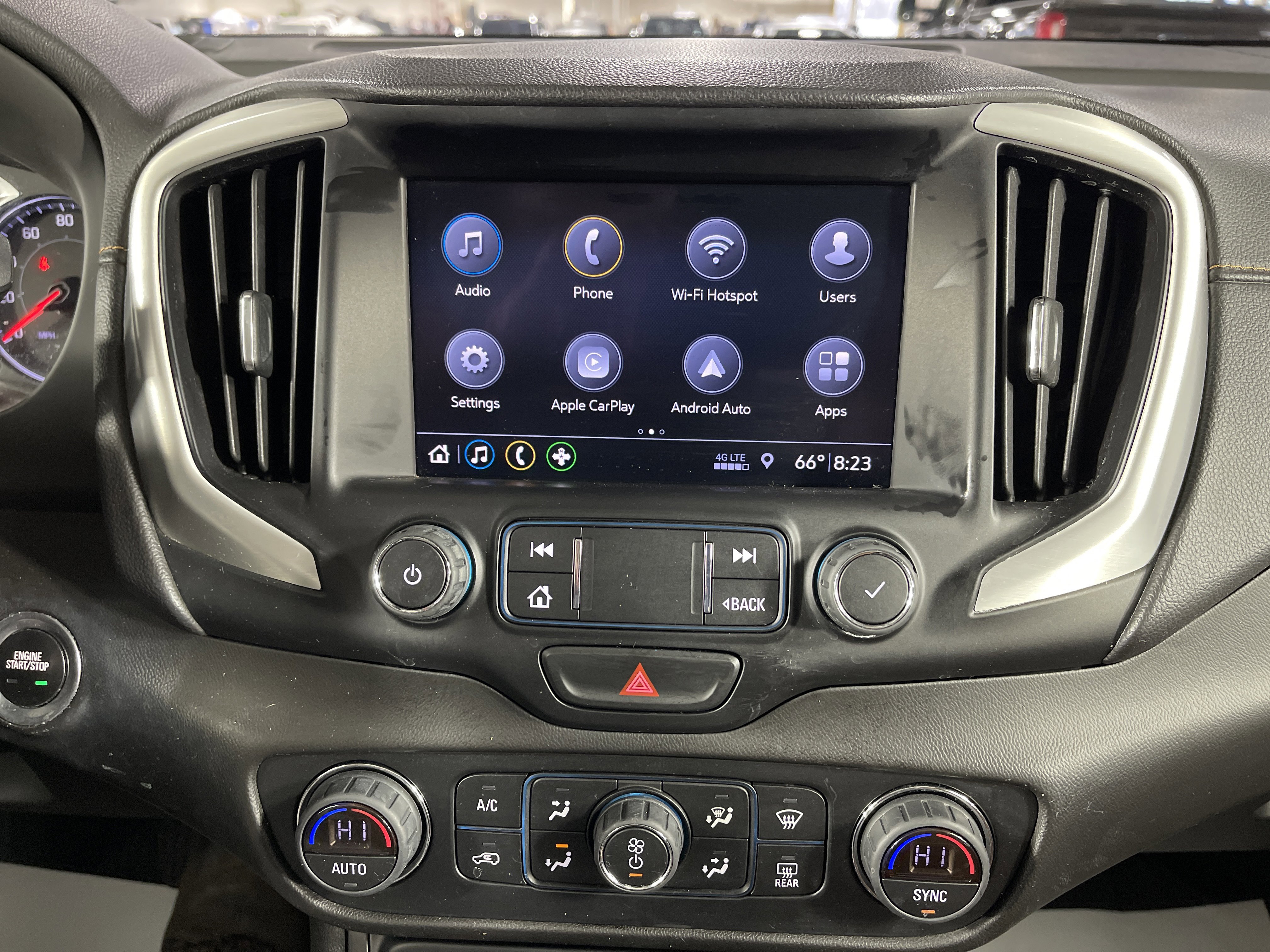 Used 2020 GMC Terrain SLT w/ Preferred Package image 23