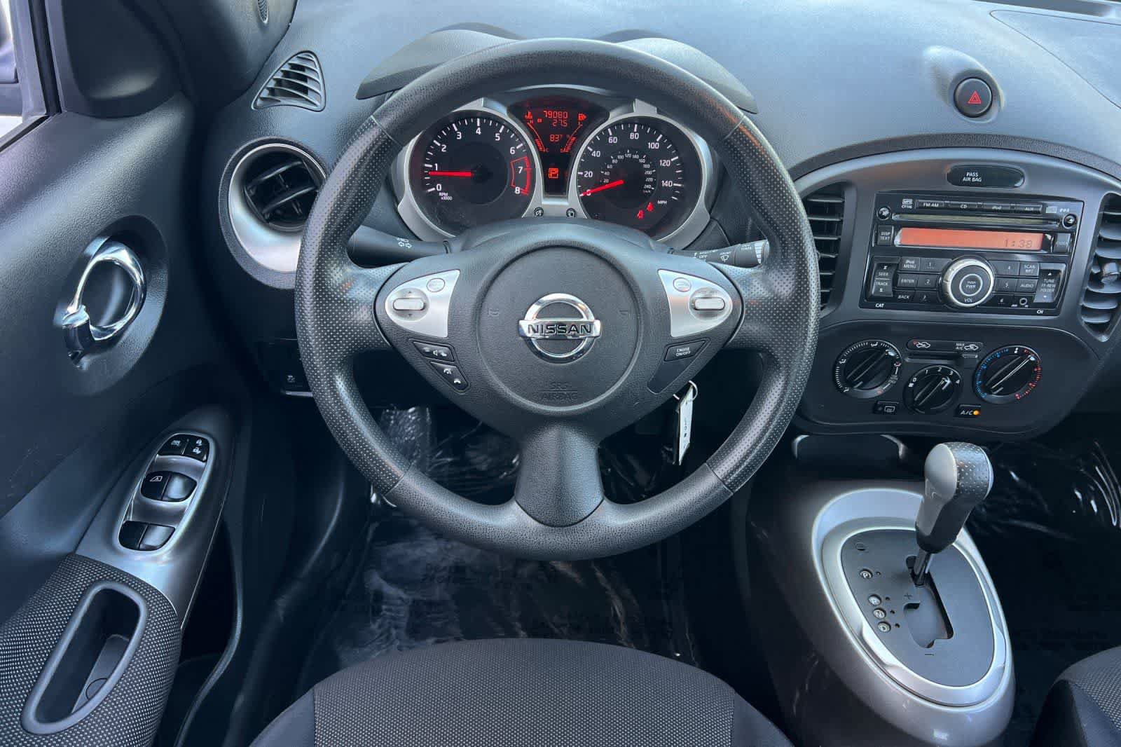Used 2013 Nissan Juke S FWD image 15