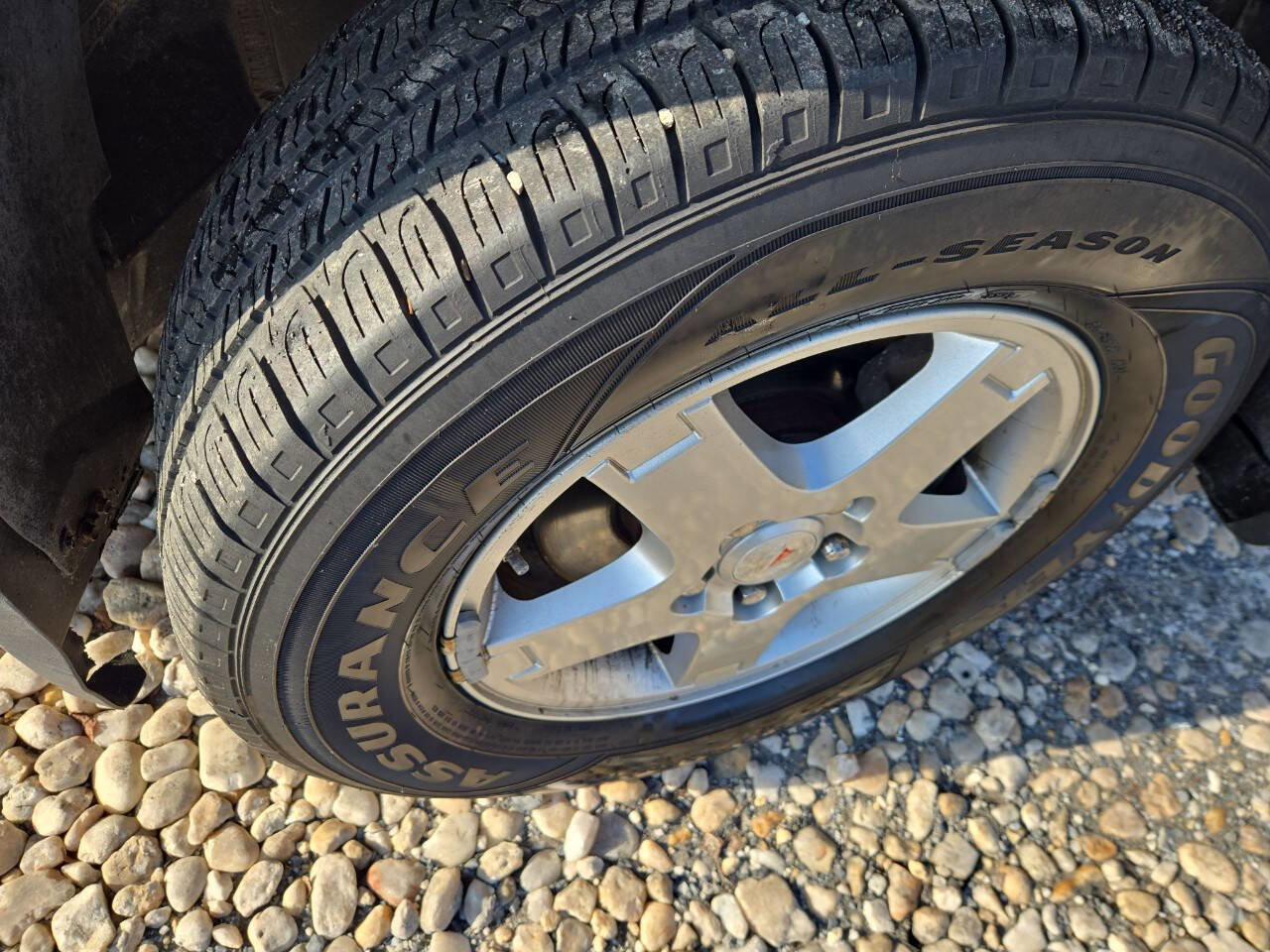 Used 2007 Pontiac Torrent Base AWD 4dr SUV w/ Preferred Package image 10