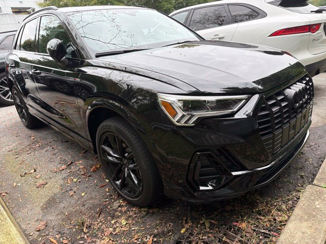 Certified 2024 Audi Q3 2.0T Premium AWD/4WD image 1