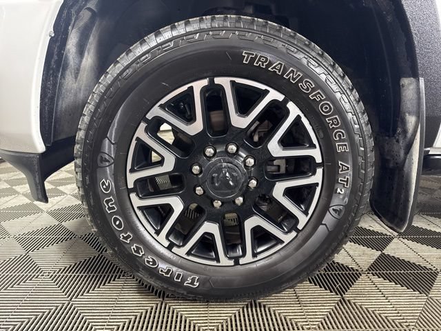 Used 2025 RAM 3500 Longhorn AWD/4WD image 10