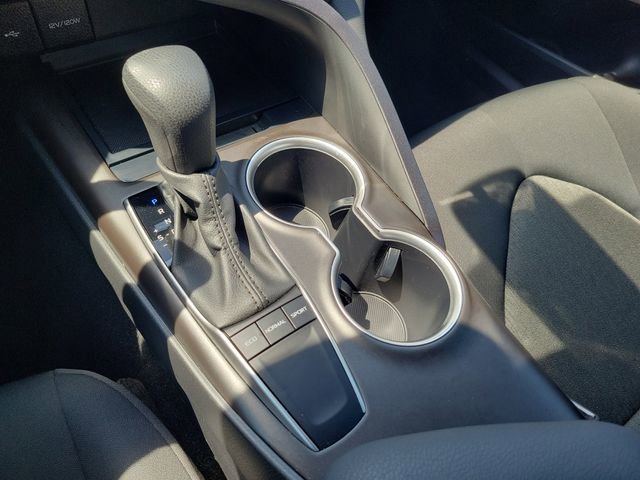 Used 2023 Toyota Camry LE image 23