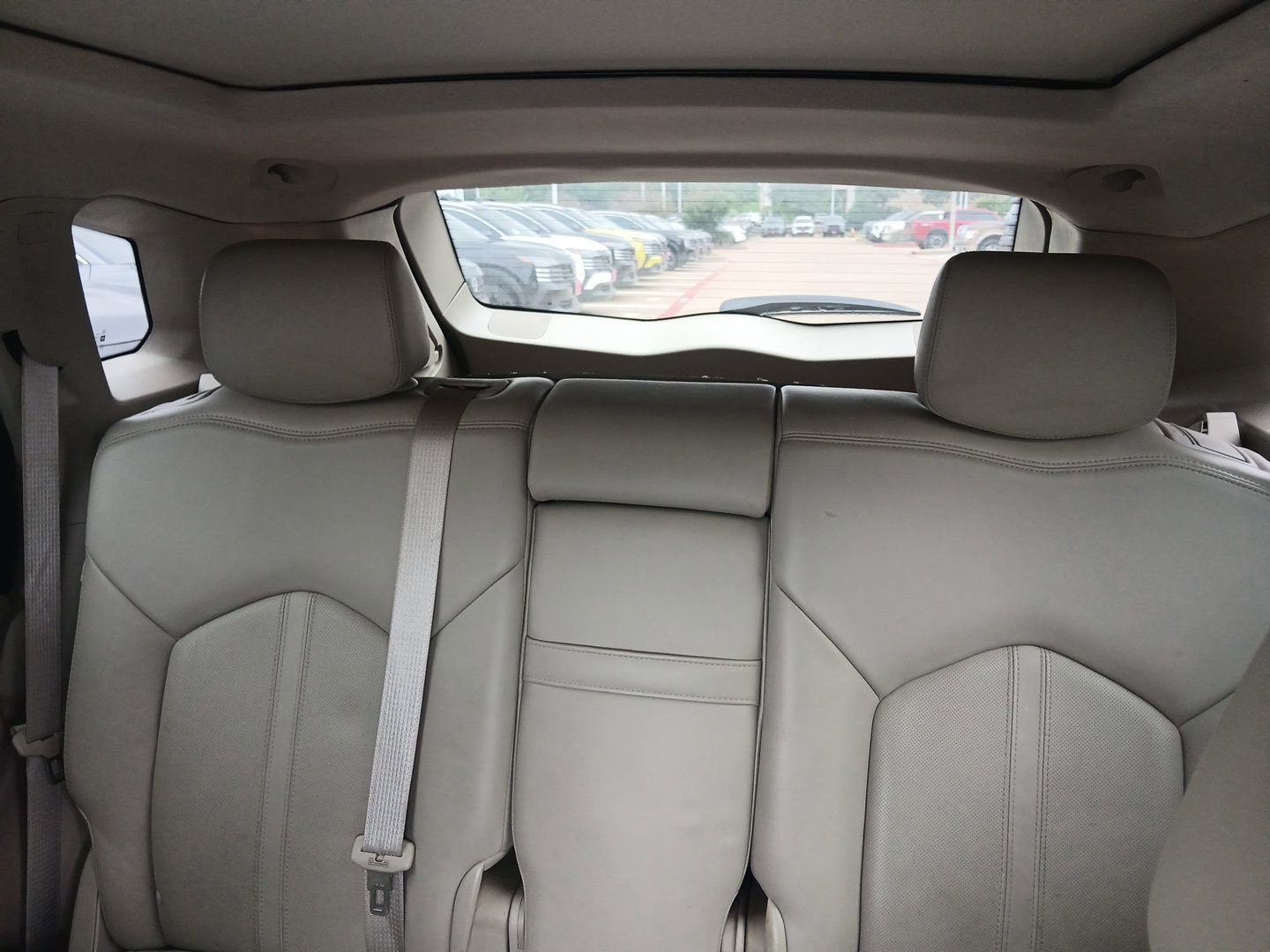 Used 2011 Cadillac SRX Luxury FWD image 18