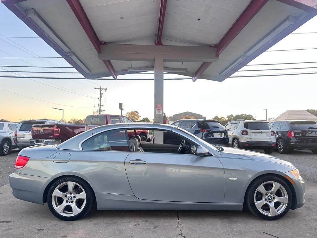 Used 2007 BMW 328i Convertible image 7