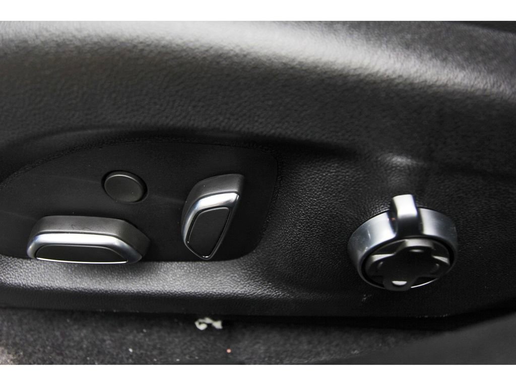 New 2025 Cadillac CT4 V w/ LPO, ONYX Package image 23