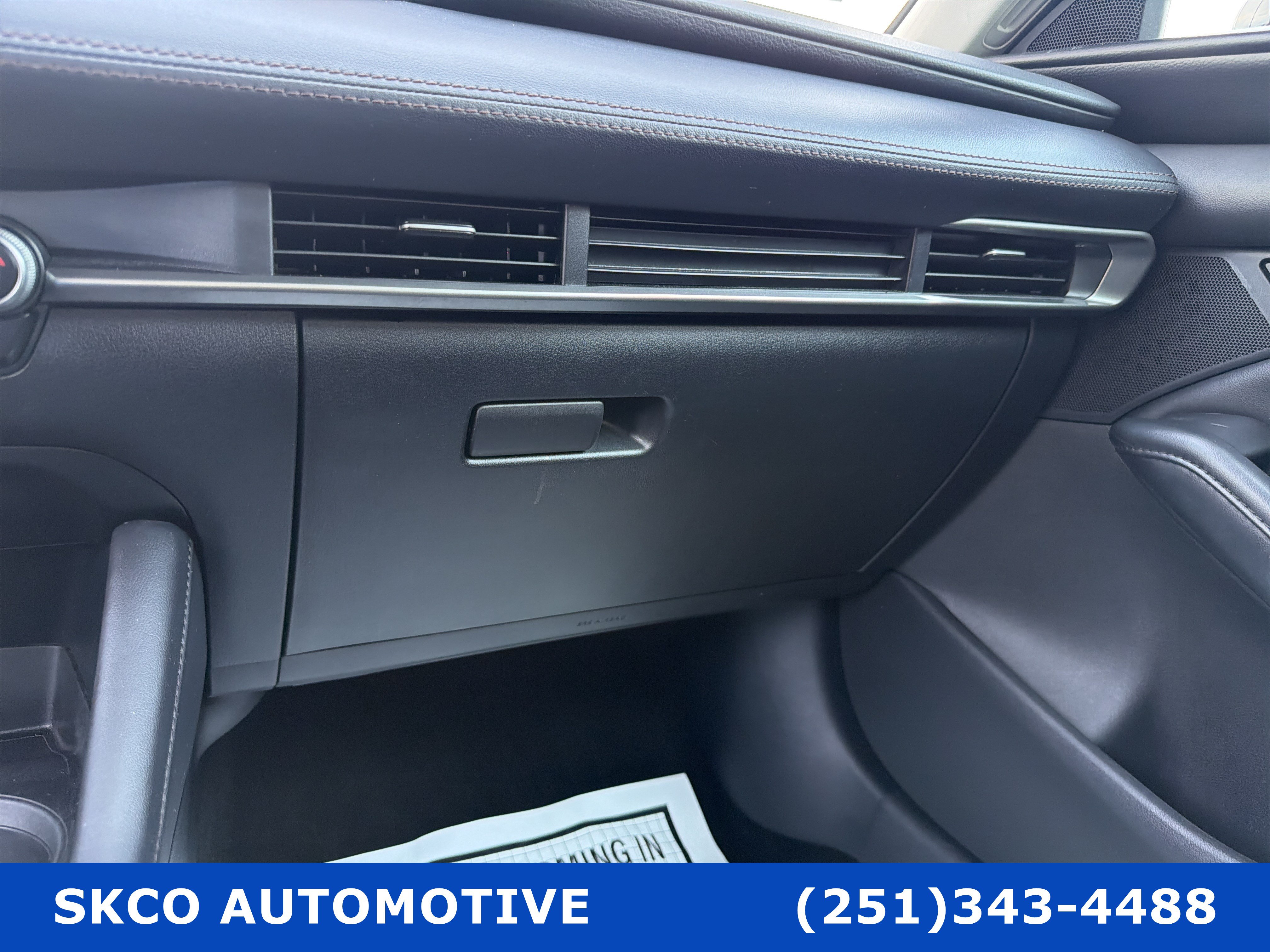 Used 2023 MAZDA MAZDA3 s FWD image 24