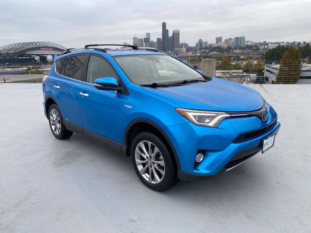 Used 2017 Toyota RAV4 Limited w/ Advanced Technology Package AWD/4WD image 31