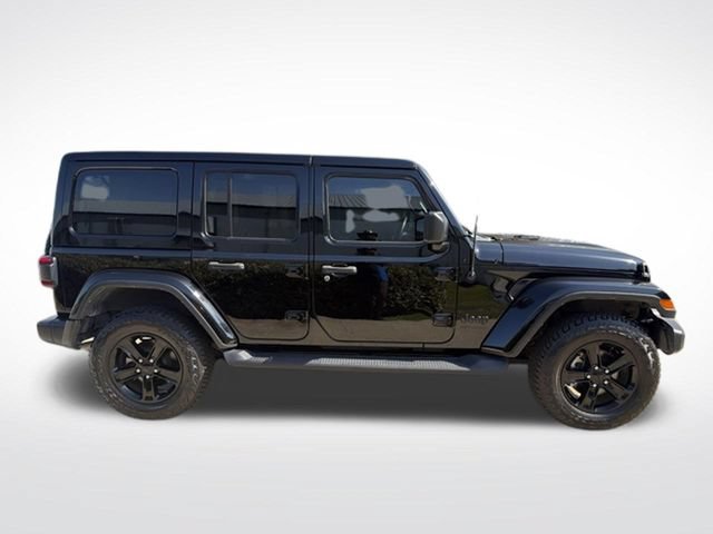 Used 2022 Jeep Wrangler Unlimited Sahara AWD/4WD image 9