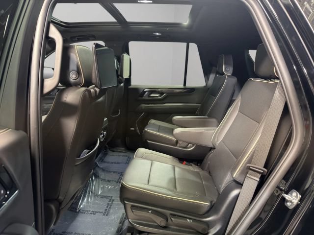 Used 2026 GMC Yukon Elevation w/ Elevation Premium Package AWD/4WD image 16