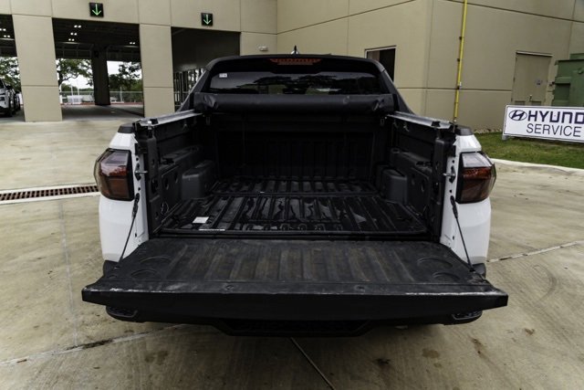 Certified 2024 Hyundai Santa Cruz SE image 6
