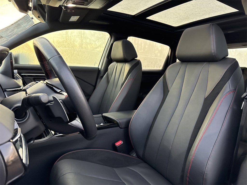 Used 2025 Acura ADX A-Spec image 12