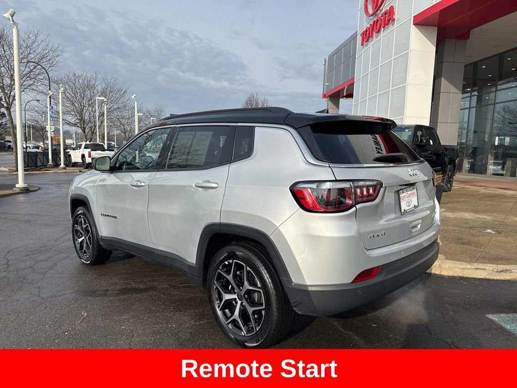 Used 2025 Jeep Compass Limited image 5