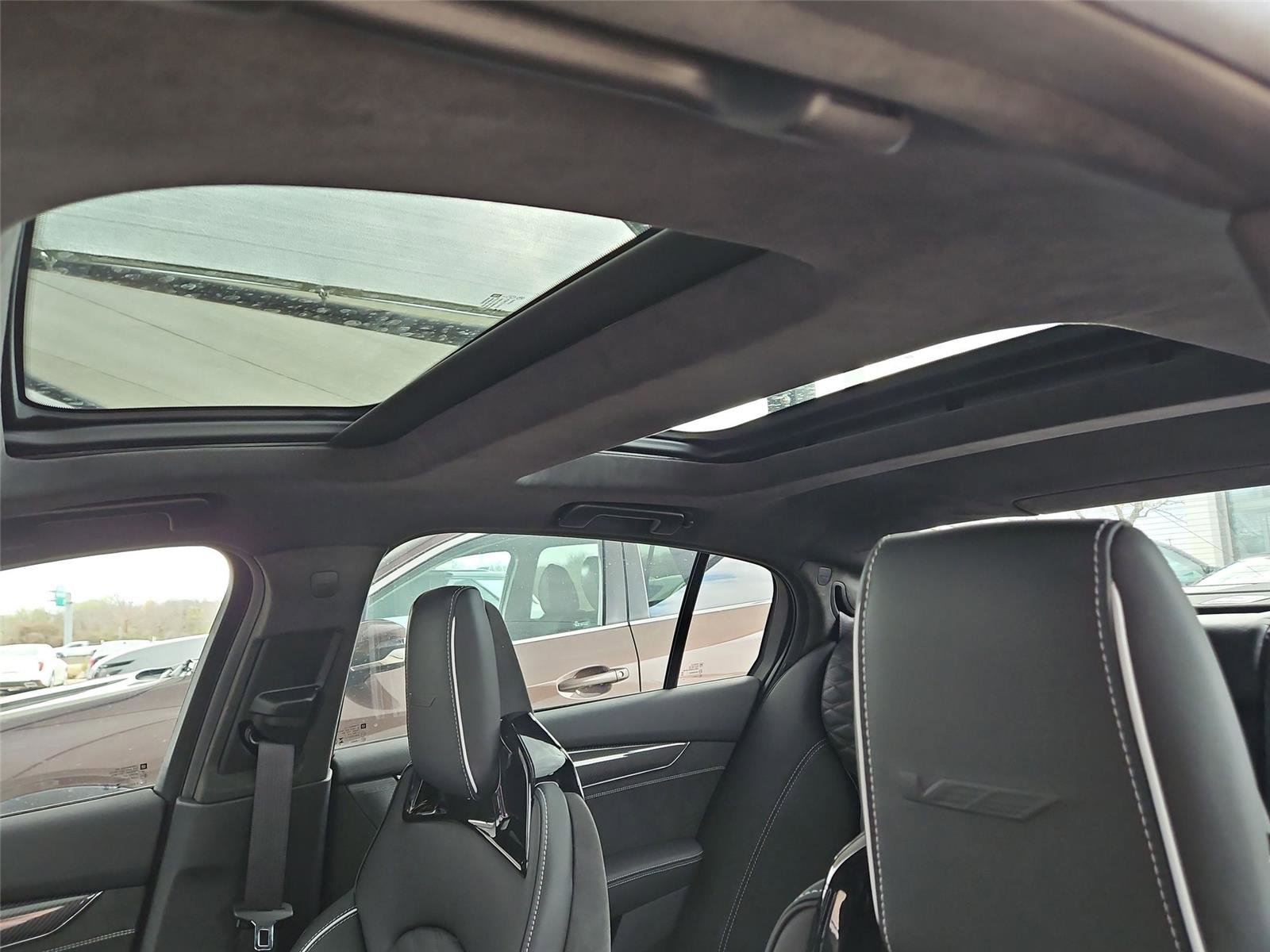 New 2026 Cadillac CT5 V RWD image 8