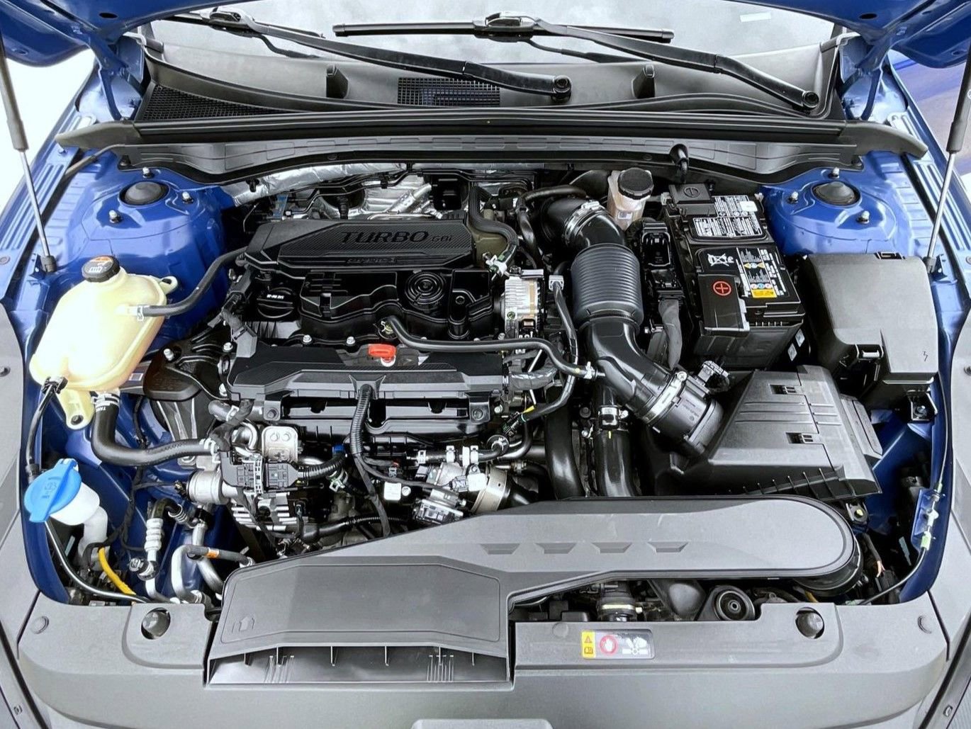 Used 2024 Kia K5 GT-Line w/ GT-Line Premium Package image 25